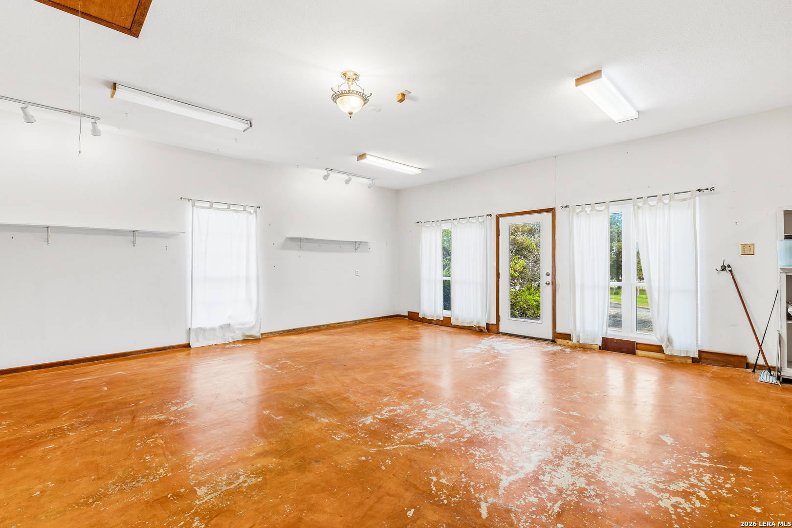 8203 Park Lane Drive San Antonio TX 78266