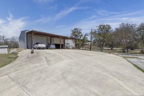 200 Highland Drive Bandera TX 78003