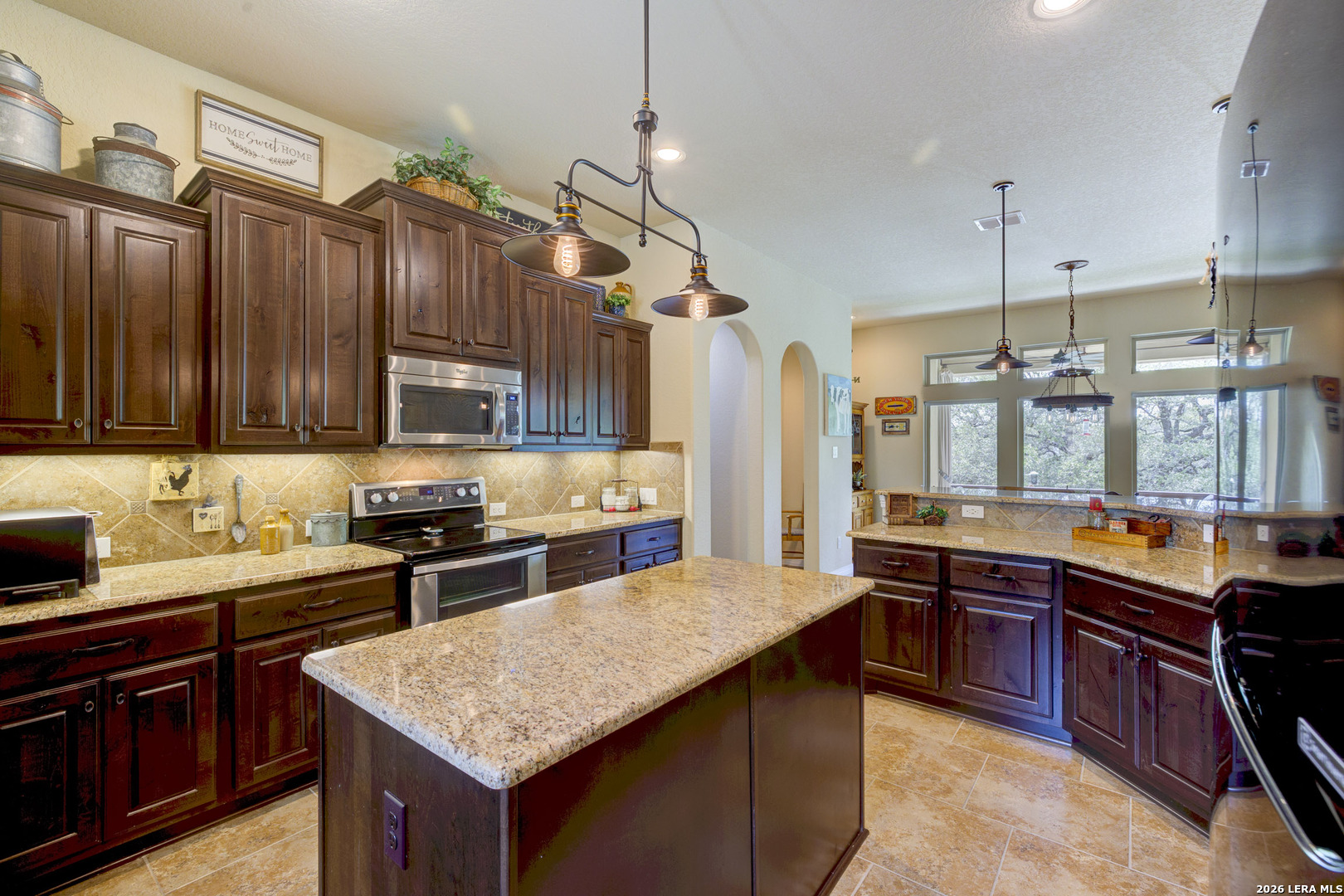 907 Shady Hollow New Braunfels TX 78132