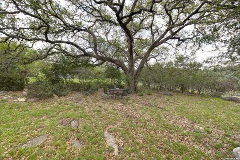907 Shady Hollow New Braunfels TX 78132