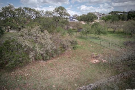 907 Shady Hollow New Braunfels TX 78132