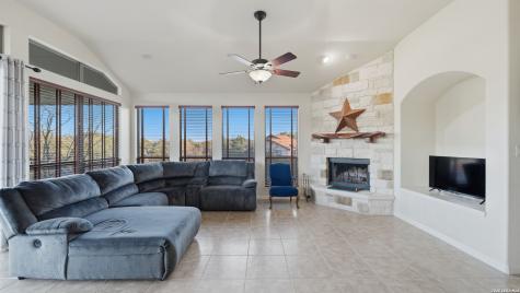1211 Sherwood Canyon Lake TX 78133