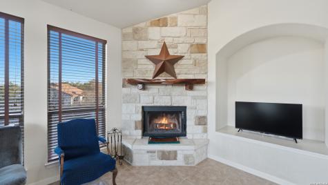 1211 Sherwood Canyon Lake TX 78133