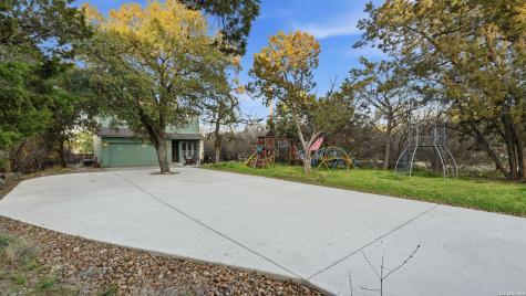 1211 Sherwood Canyon Lake TX 78133