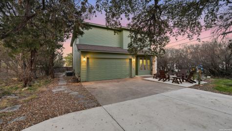 1211 Sherwood Canyon Lake TX 78133