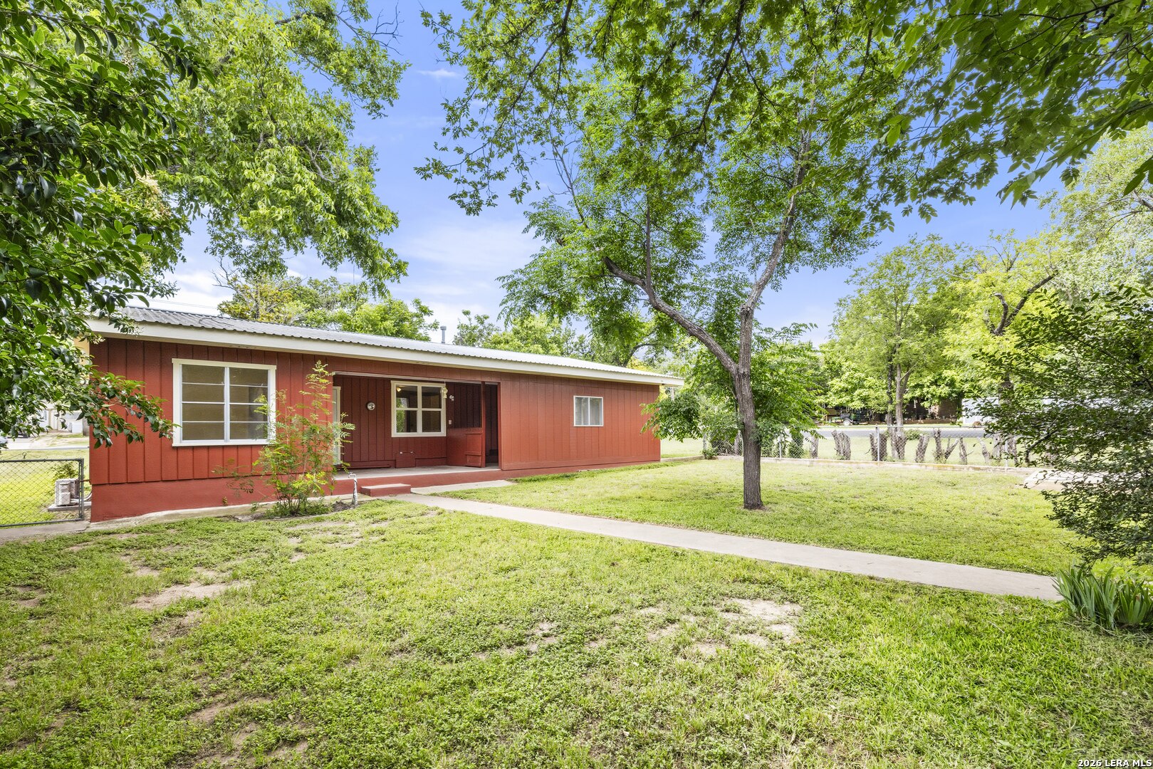 304 W Live Oak Street Fredericksburg TX 78624