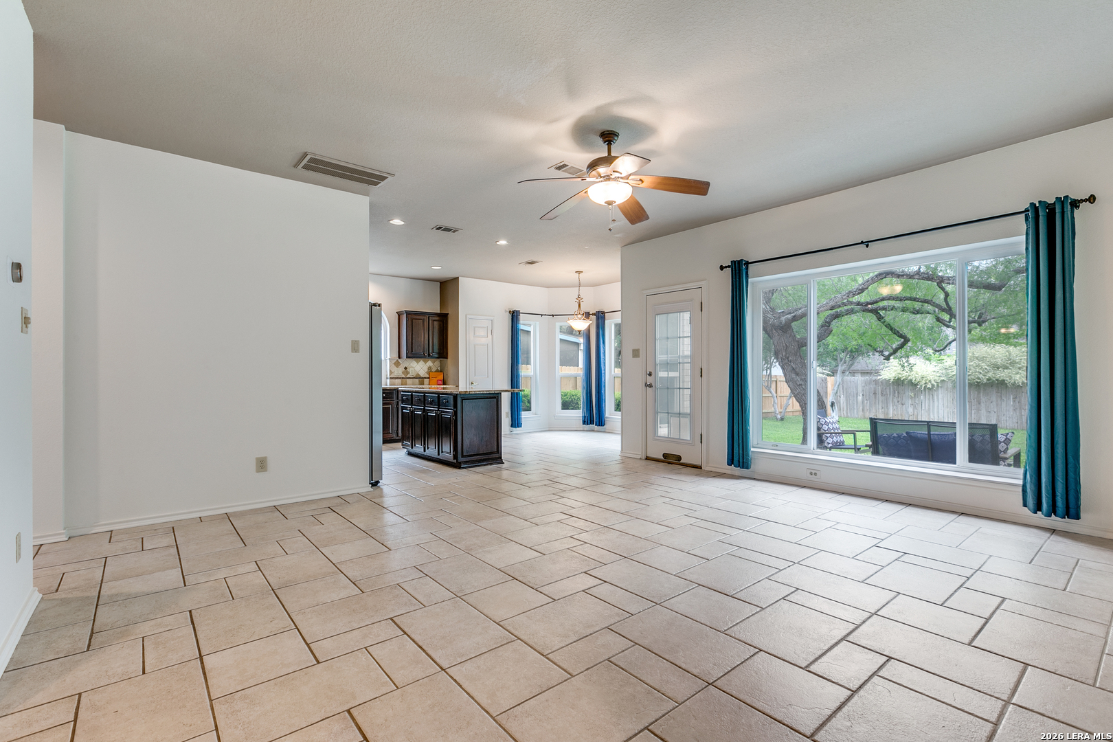 16410 Pemoak Drive San Antonio TX 78240