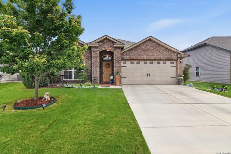 1321 W Nolte Farms Seguin TX 78155
