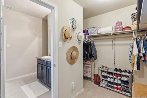 1321 W Nolte Farms Seguin TX 78155