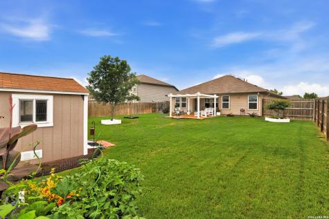 1321 W Nolte Farms Seguin TX 78155