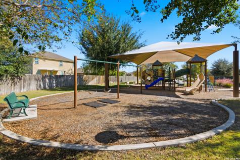 1321 W Nolte Farms Seguin TX 78155