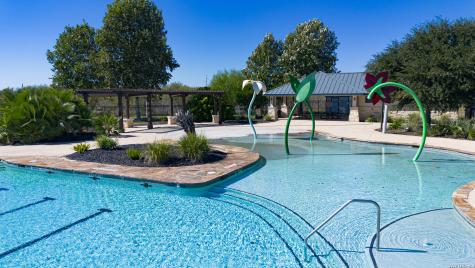1321 W Nolte Farms Seguin TX 78155