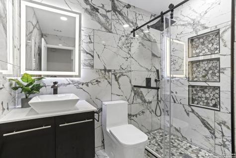 143 Villa Grande San Antonio TX 78228
