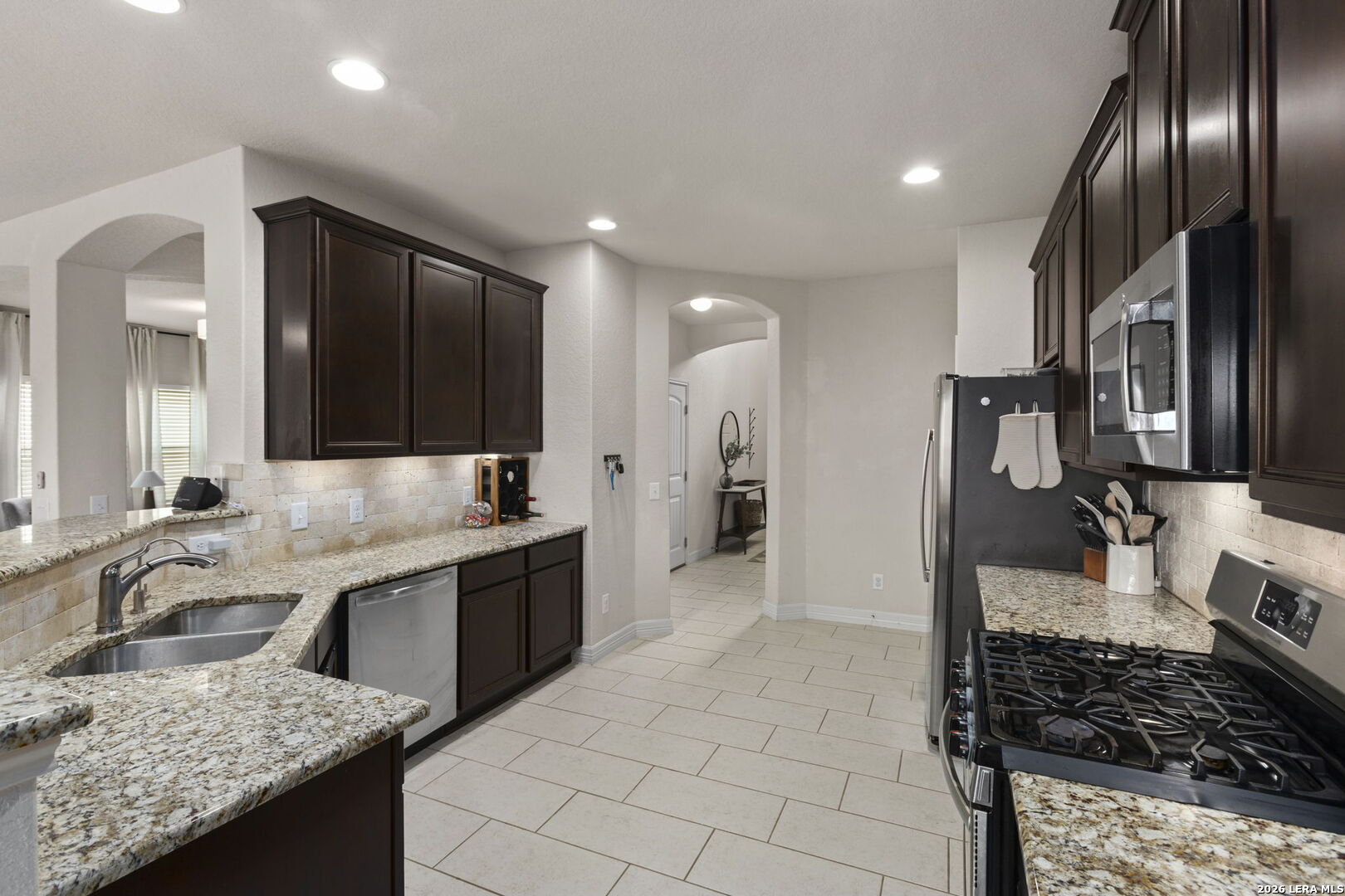 1215 Petunia Bluff San Antonio TX 78245