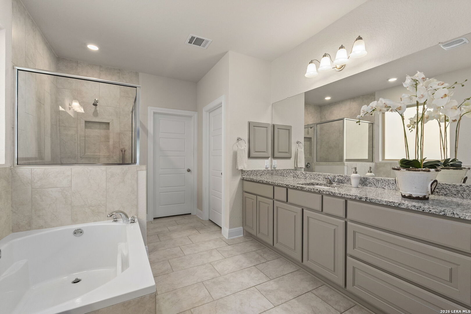 8220 Scarlet Gaura Boerne TX 78015
