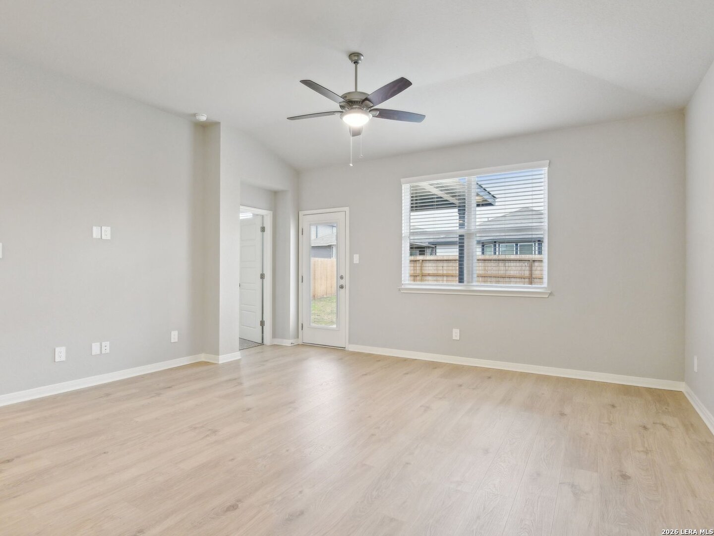 6438 Comanche Moon San Antonio TX 78233
