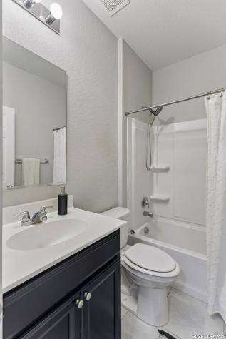 322 Kotara Canyon San Antonio TX 78260
