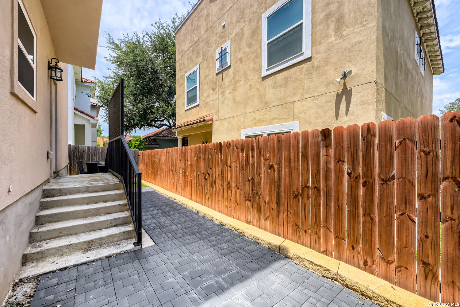 2751 Del Pilar Drive San Antonio TX 78232