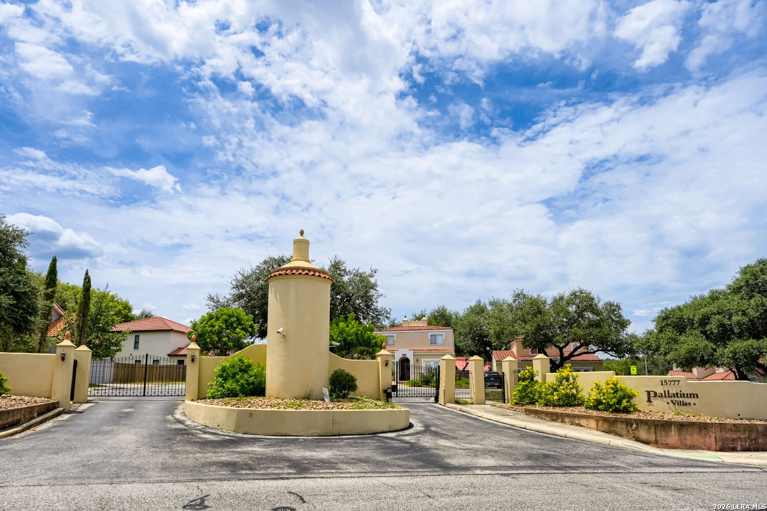 2751 Del Pilar Drive San Antonio TX 78232