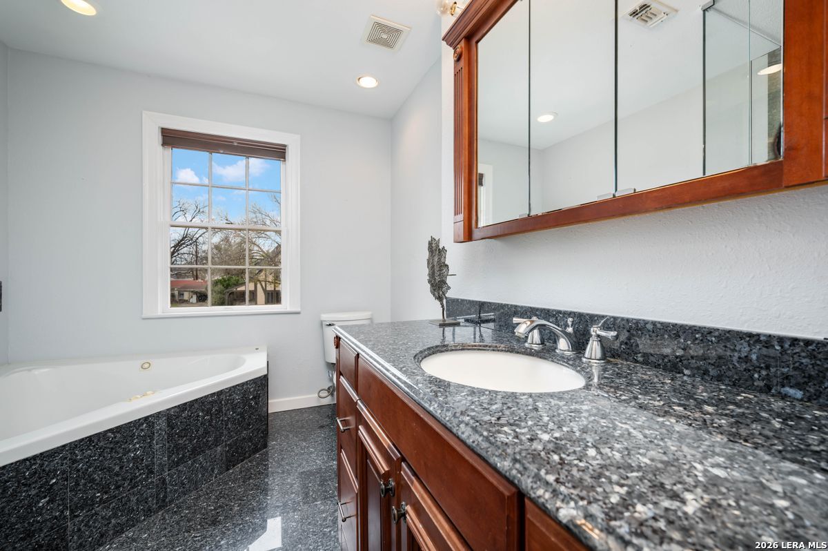 218 Mary Louise San Antonio TX 78201