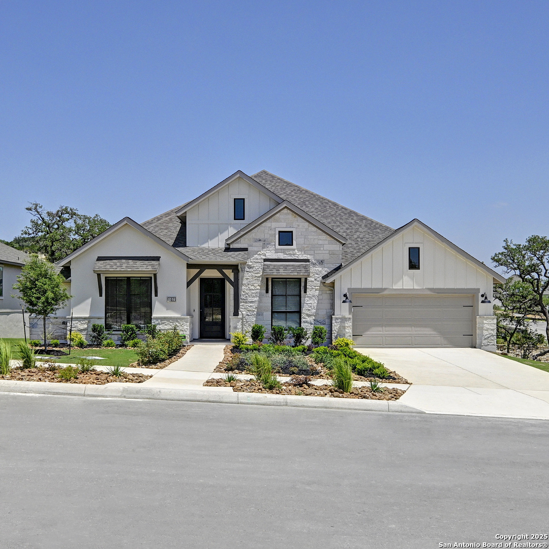 107 Cascada Boerne TX 78006