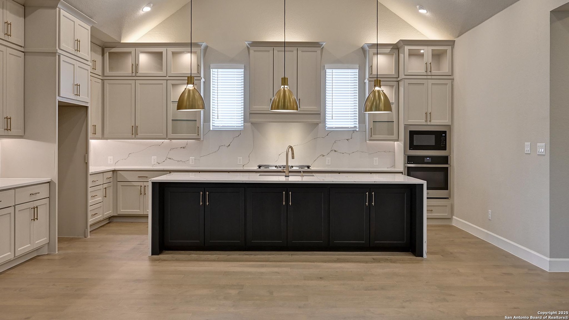 107 Cascada Boerne TX 78006