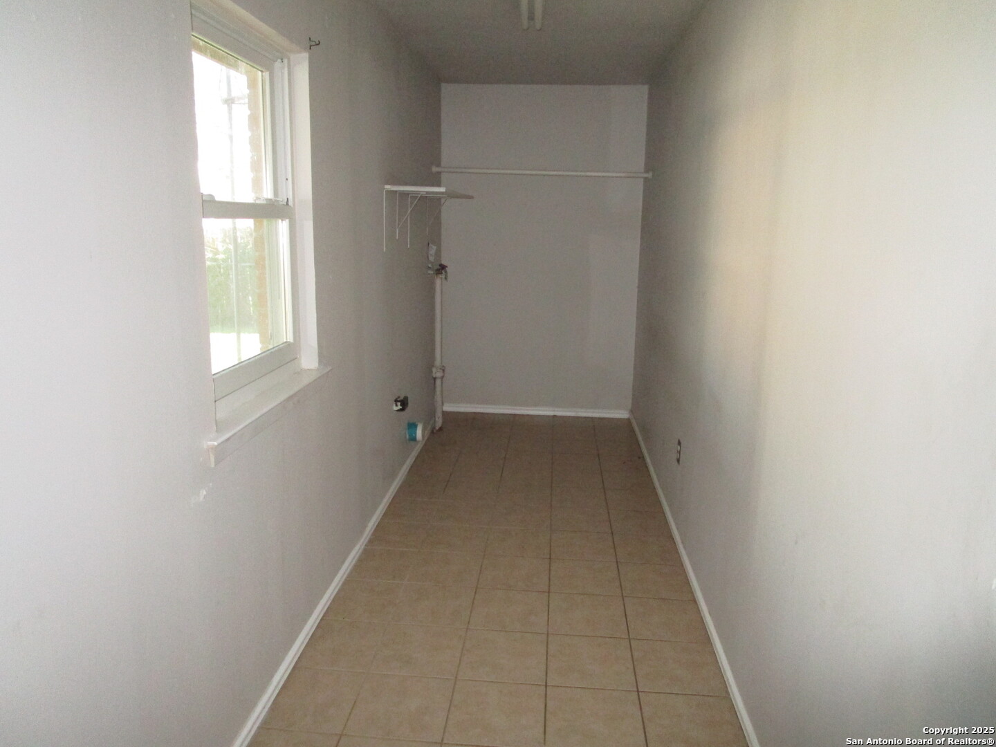 1212 W Goodwin Street Pleasanton TX 78064