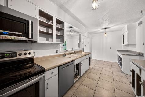 261 Weathercock Lane Windcrest TX 78239
