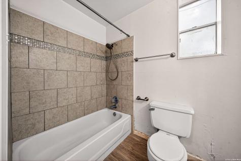 261 Weathercock Lane Windcrest TX 78239
