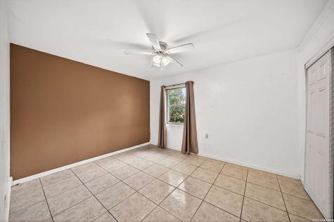 261 Weathercock Lane Windcrest TX 78239