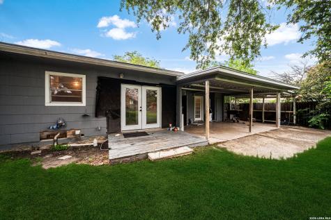 261 Weathercock Lane Windcrest TX 78239