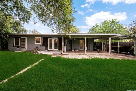 261 Weathercock Lane Windcrest TX 78239