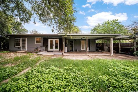 261 Weathercock Lane Windcrest TX 78239