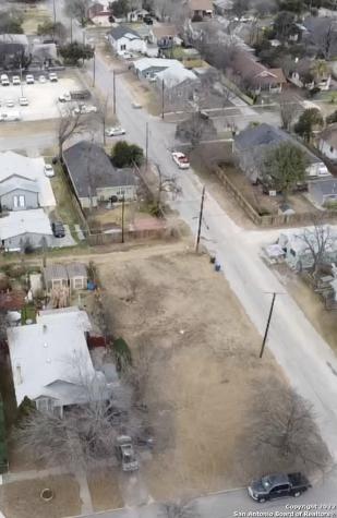1201 W Agarita Avenue San Antonio TX 78201