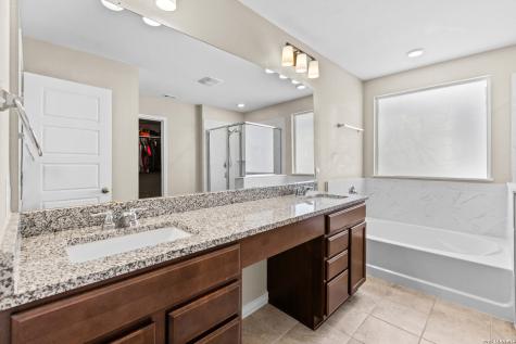 1915 Overlook Knoll San Antonio TX 78245