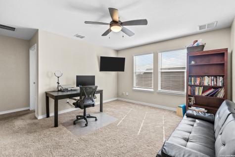 1915 Overlook Knoll San Antonio TX 78245