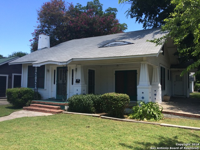 303 W Ridgewood Court San Antonio TX 78212