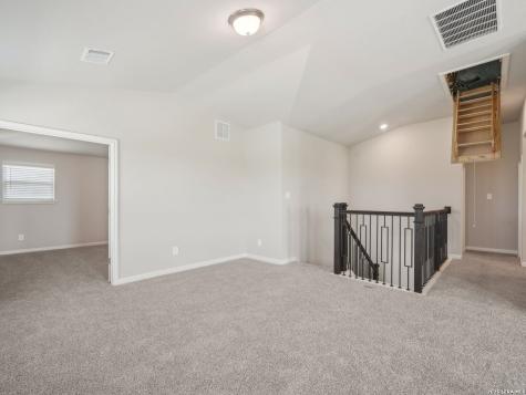 6511 Queen Carol San Antonio TX 78239