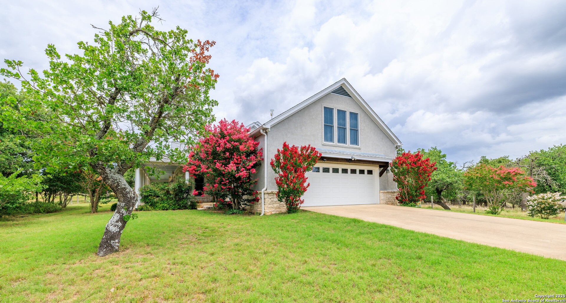 11453 N Us Highway 87 Fredericksburg TX 78624