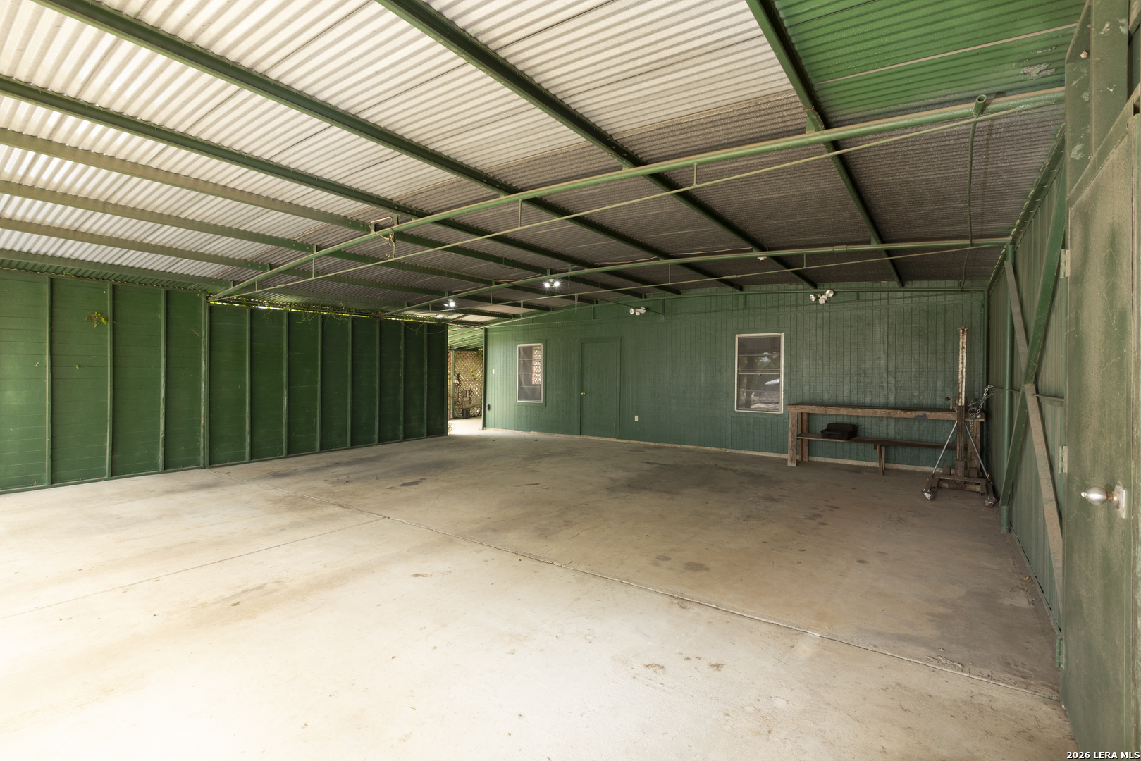601 Poplar Street Jourdanton TX 78026