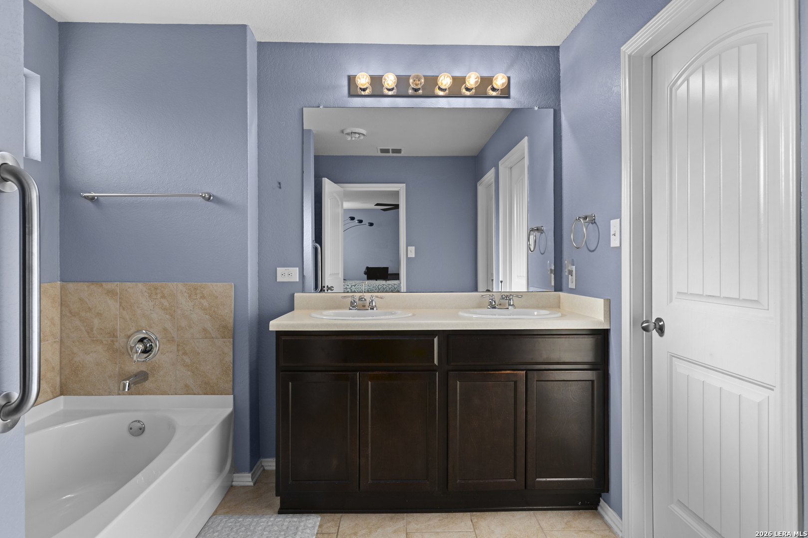 1709 London Blue San Antonio TX 78245