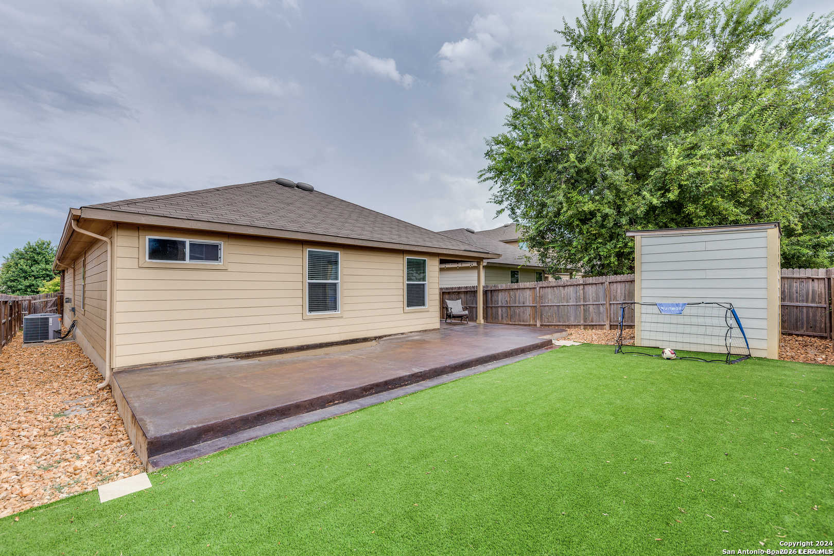 1709 London Blue San Antonio TX 78245