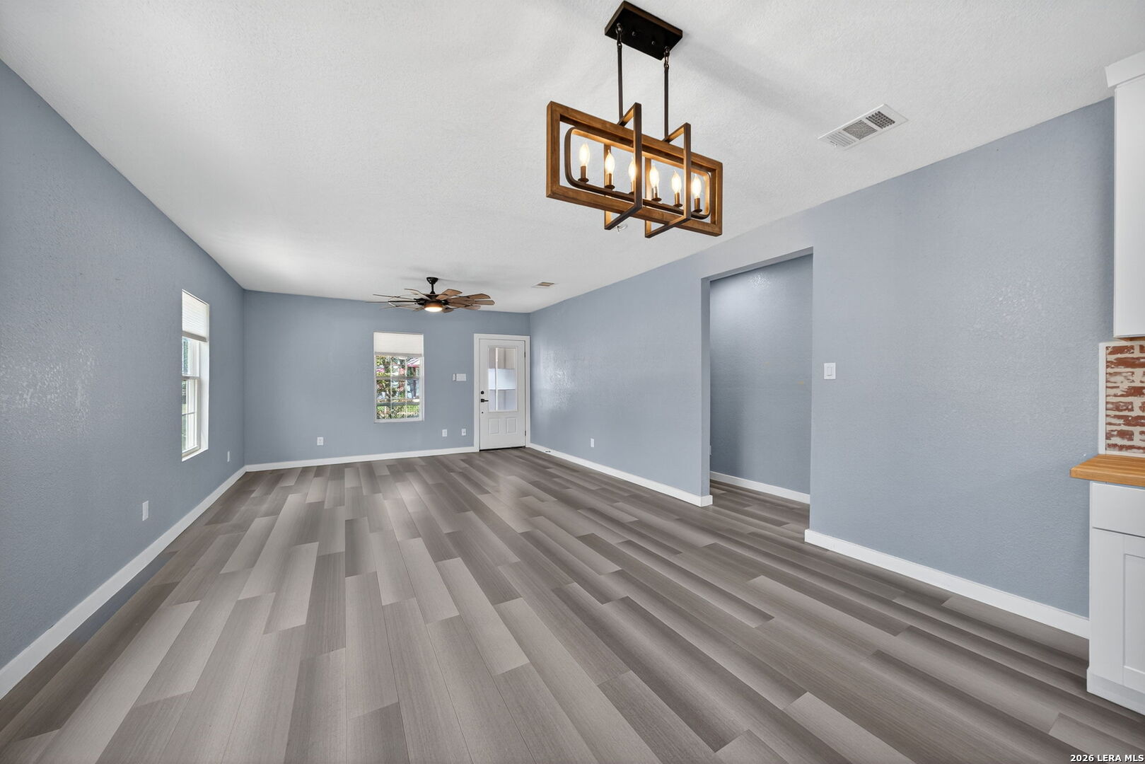 1203 Avenue J Hondo TX 78861