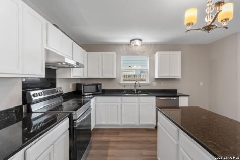 7827 Mainland Woods San Antonio TX 78250
