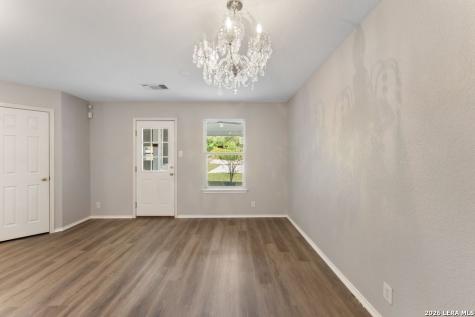7827 Mainland Woods San Antonio TX 78250
