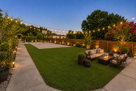 7827 Mainland Woods San Antonio TX 78250