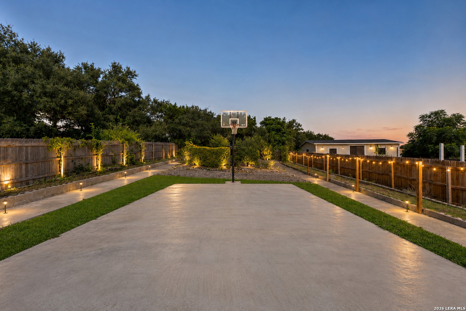 7827 Mainland Woods San Antonio TX 78250