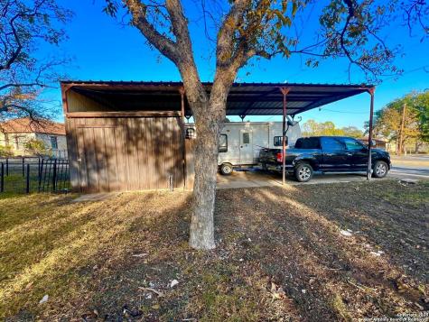 433 Fort Clark Road Brackettville TX 78832