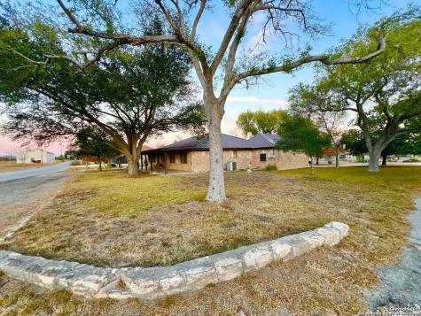 433 Fort Clark Road Brackettville TX 78832