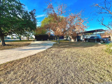 433 Fort Clark Road Brackettville TX 78832